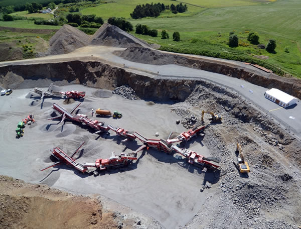 特雷克斯南方路機(jī)（泉州）移動(dòng)破碎設(shè)備有限公司