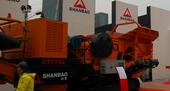 CT710J履帶式移動破碎站