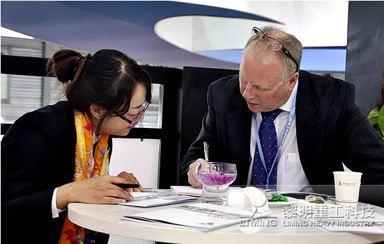 理性自信、開放從容-黎明重工bauma China 2014收官