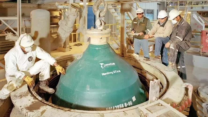 定期更換HP圓錐破碎機耐磨襯板 確保設(shè)備完整性和良好性能