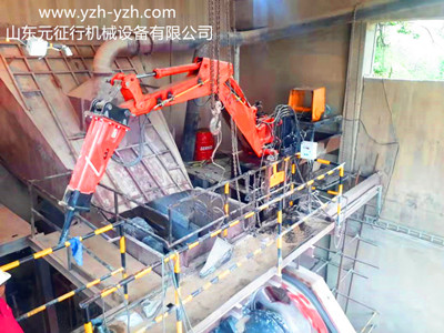 多功能液壓機械臂