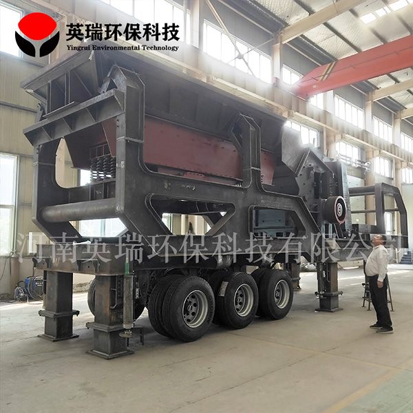 輪胎式移動(dòng)破碎站集多種優(yōu)勢(shì)于一身，省時(shí)省力