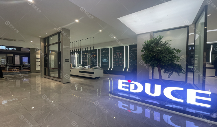 從“企業展廳”到“品牌圣地”：論空間體驗對品牌忠誠度的塑造.png